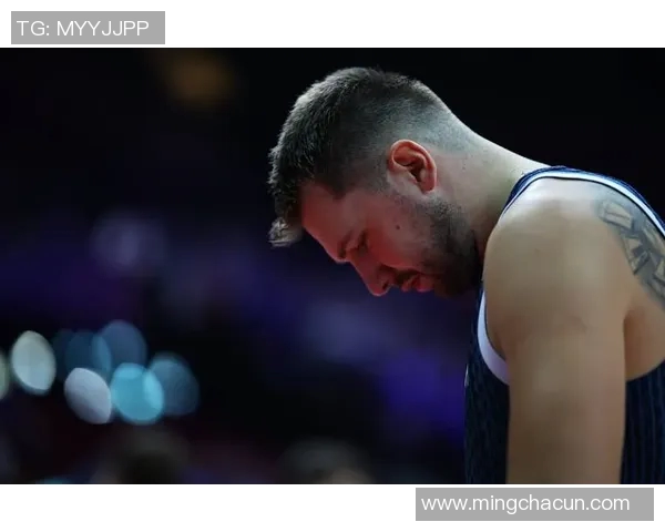 东契奇泪洒赛场这一刻,勇者归来展现坚韧不拔的拼搏精神 东契奇泪洒赛场这一刻,勇者归来展现坚韧不拔的拼搏精神