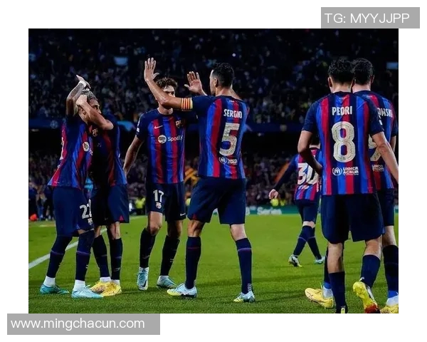 皇马与巴萨国家德比火热开战 双方争夺激烈势均力敌